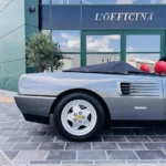 Profil droit de la Ferrari 365 GTC/4 Marrone Colorado